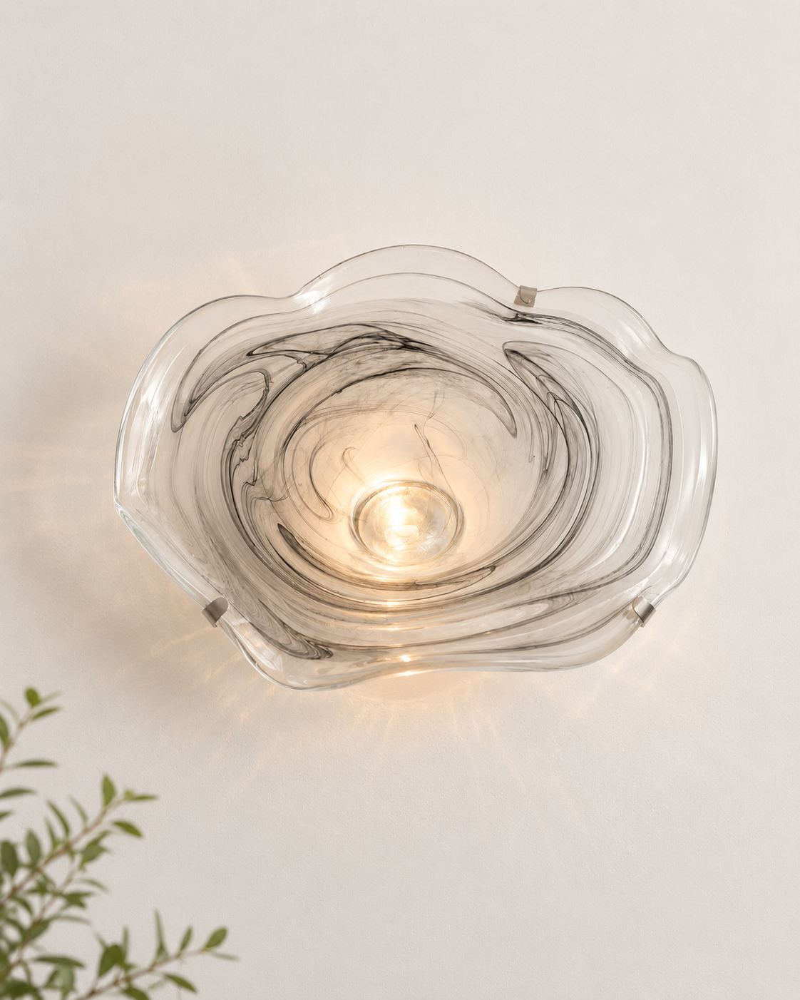 Art Glass Wall Plate D20” H4”