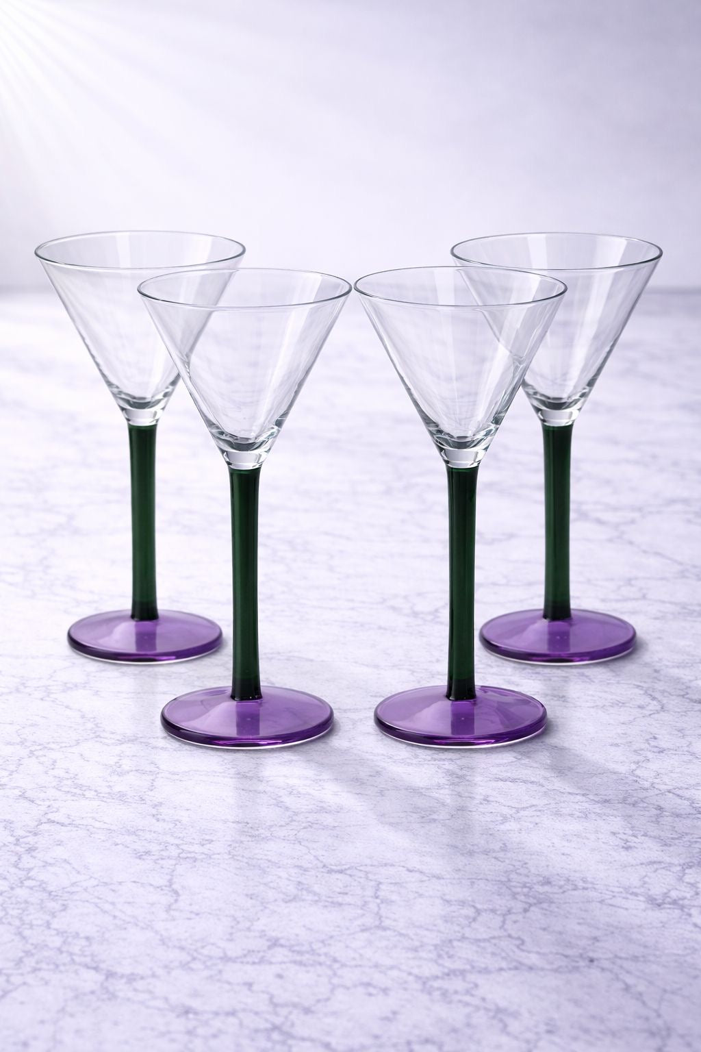 Set de 4 Copas Martini con Base Color Lavanda